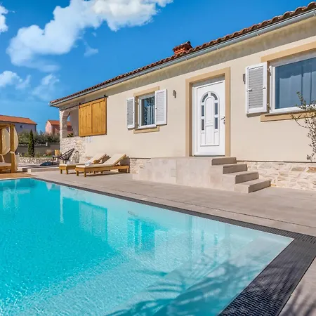 Villa Luna By Interhome *
